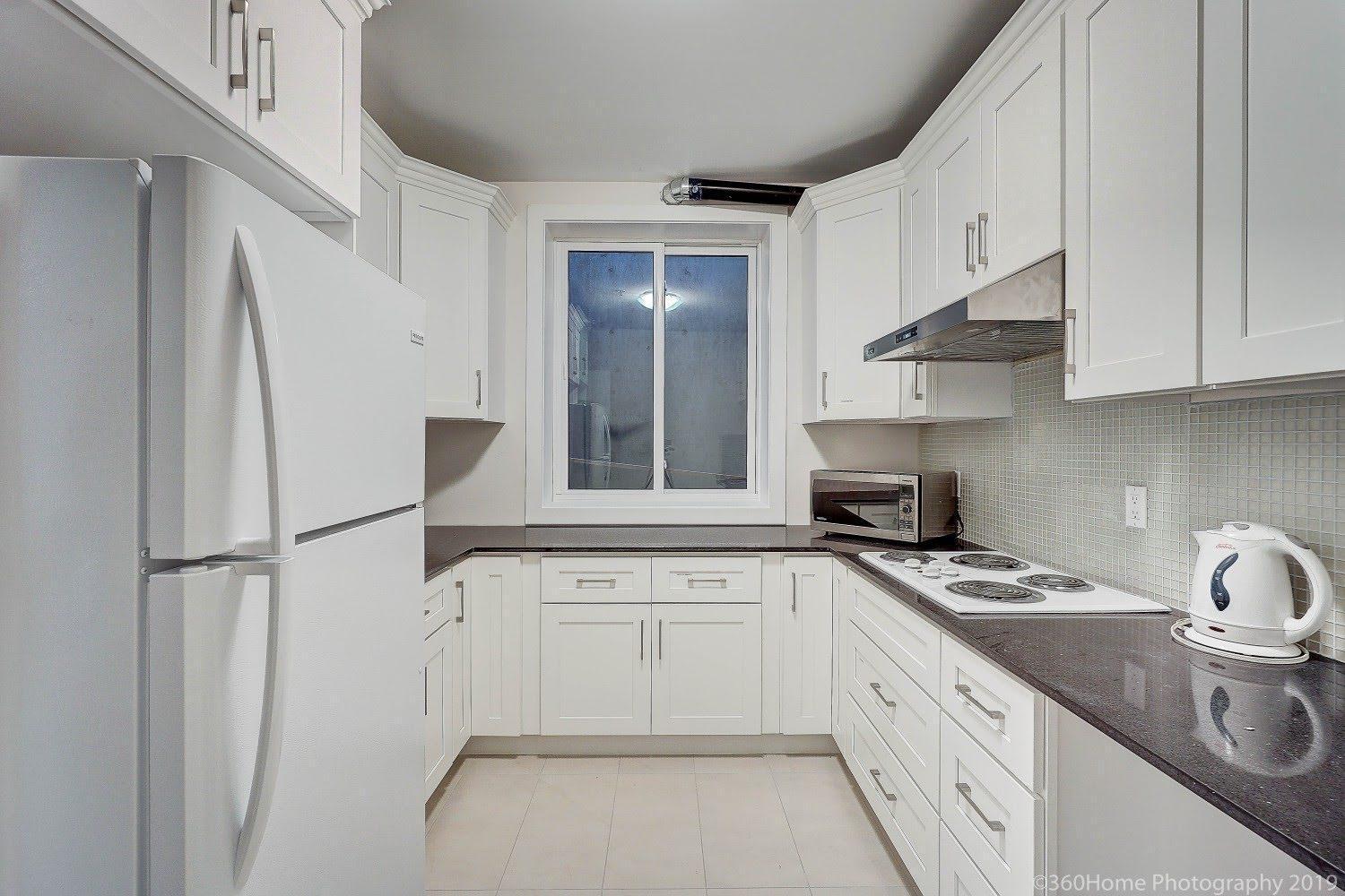 F Homestay-Vancouver Ca West Vancouver Bagian luar foto