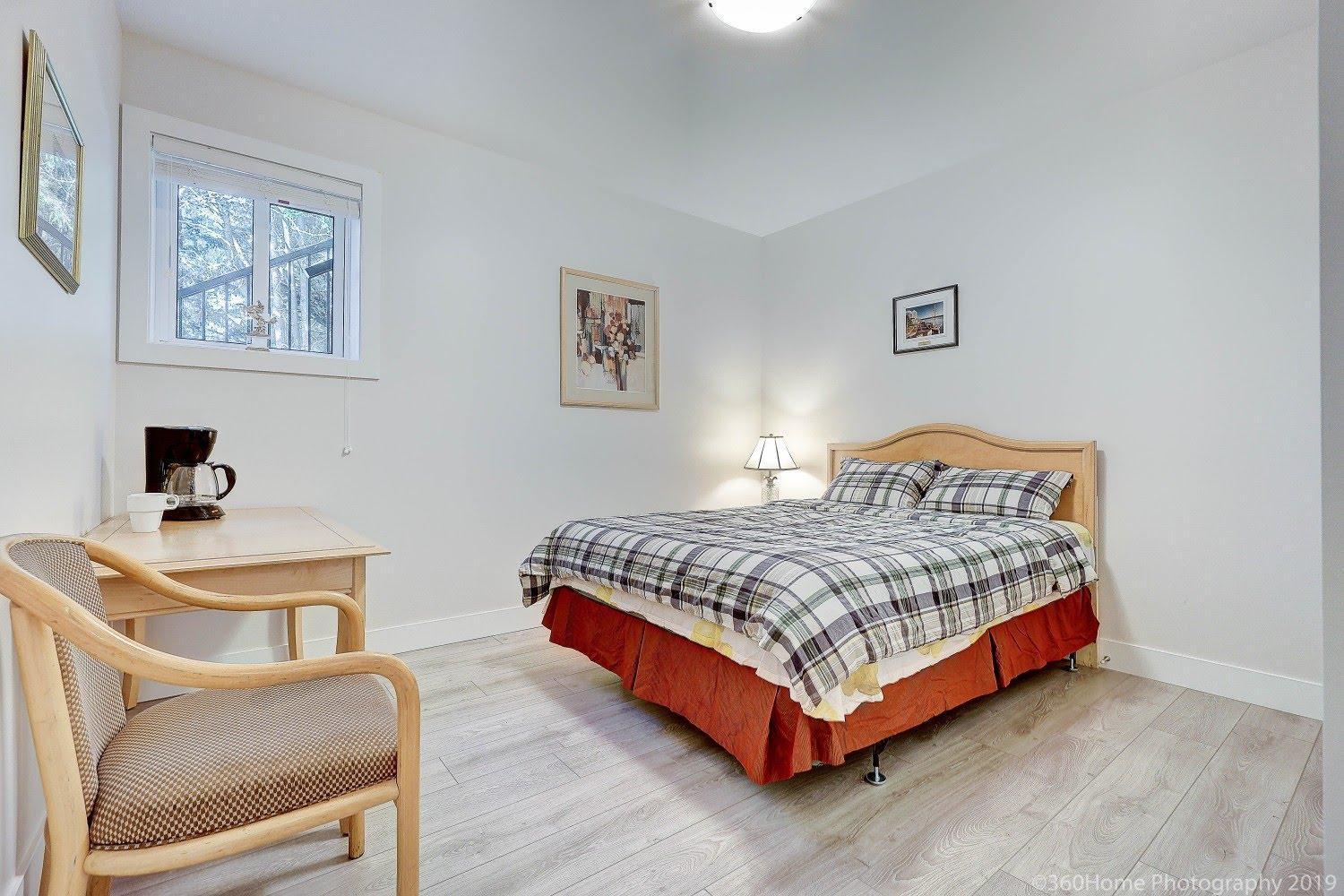 F Homestay-Vancouver Ca West Vancouver Bagian luar foto